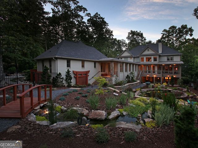 1020 Abingdon Lane, Johns Creek, GA 30022