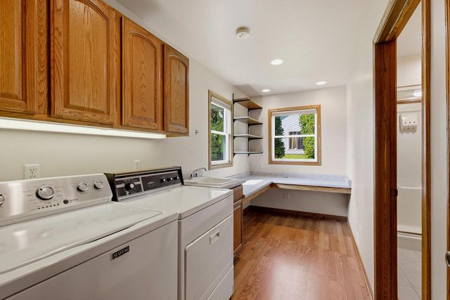 1728 Ashby COURT, Sheboygan, WI 53081