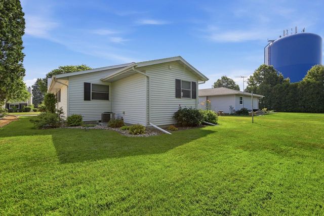 1728 Ashby COURT, Sheboygan, WI 53081