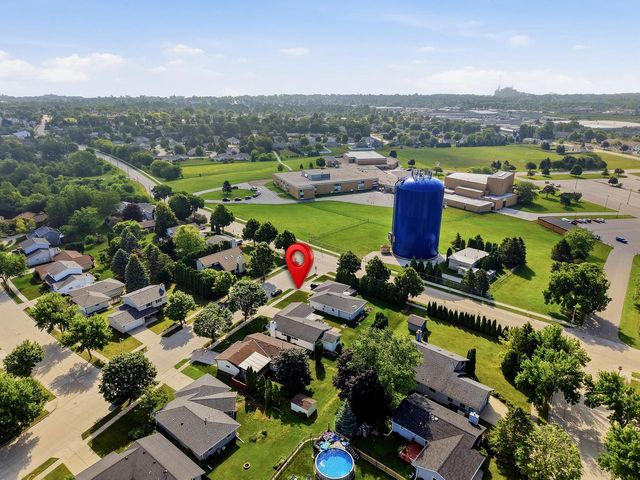 1728 Ashby COURT, Sheboygan, WI 53081