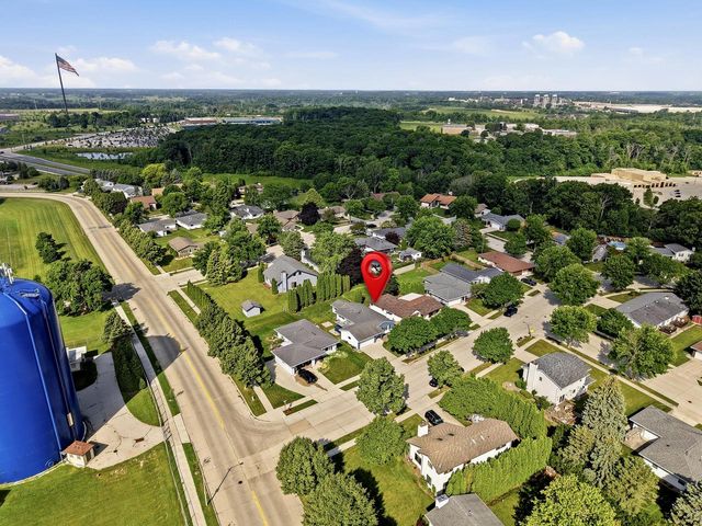 1728 Ashby COURT, Sheboygan, WI 53081