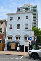 49 Bayard St, New Brunswick, NJ 08901