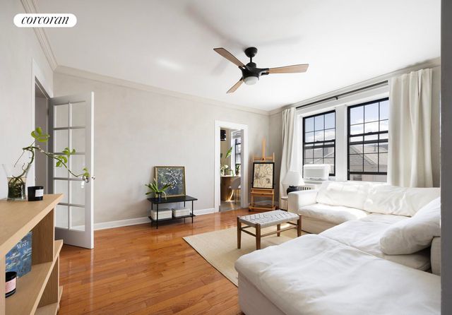 6812 Burns St Apt C3, New York City, NY 11375