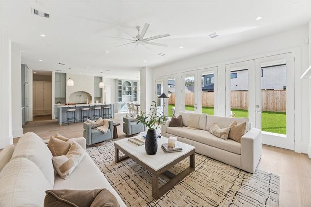 1411 Lamonte Lane, Houston, TX 77018