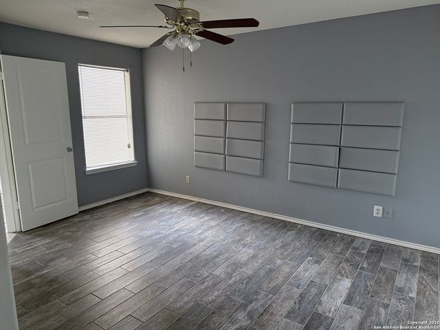 5322 Medical E107, San Antonio, TX 78240