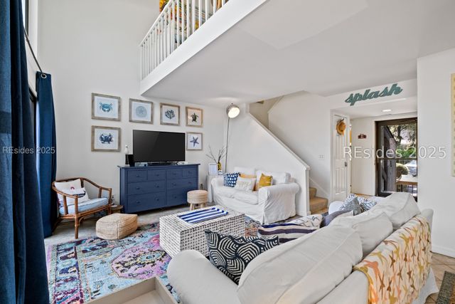 110 S Forest Beach Dr Unit 7, Hilton Head Island, SC 29928