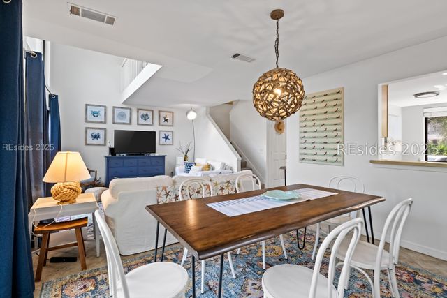 110 S Forest Beach Dr Unit 7, Hilton Head Island, SC 29928