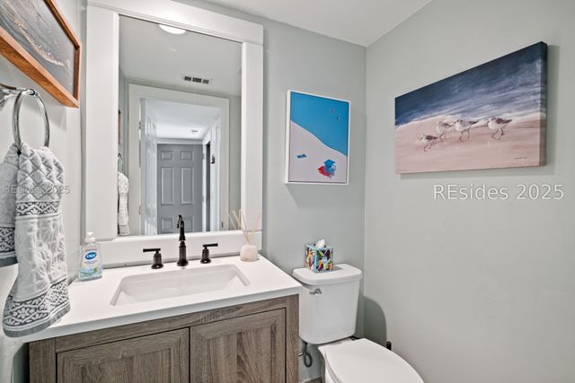 110 S Forest Beach Dr Unit 7, Hilton Head Island, SC 29928