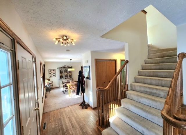 211 Cliffside Place, Rockton, IL 61072