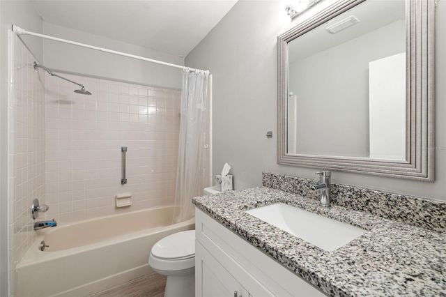 2115 N HALCYON DRIVE, Sun City Center, FL 33573