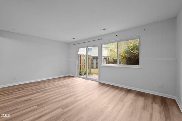 220 Elizabeth Street Apt C-11, Chapel Hill, NC 27514