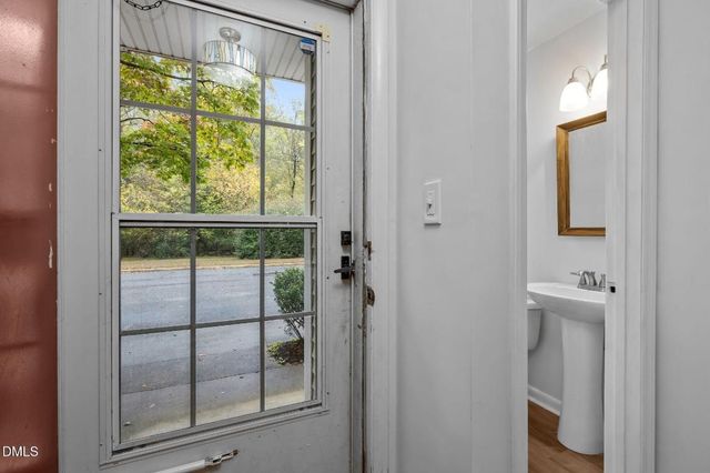 220 Elizabeth Street Apt C-11, Chapel Hill, NC 27514