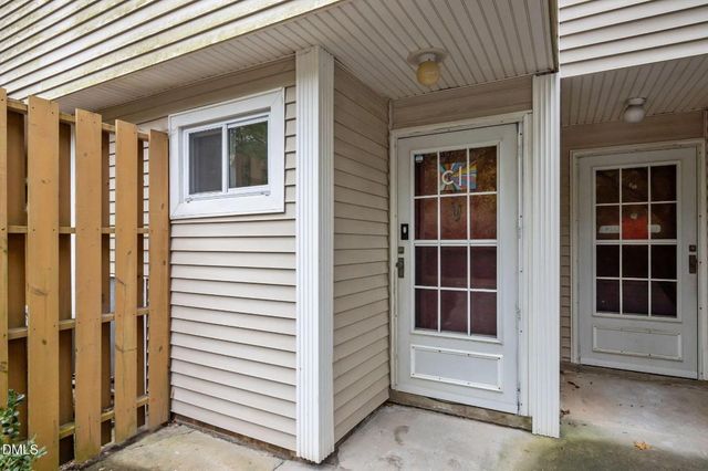 220 Elizabeth Street Apt C-11, Chapel Hill, NC 27514