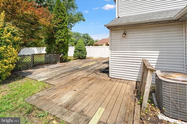 5 GLENN ALPINE CT, Clementon, NJ 08021