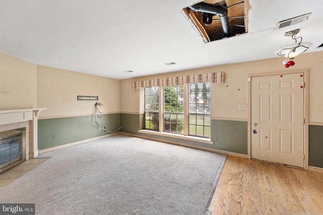 5 GLENN ALPINE CT, Clementon, NJ 08021