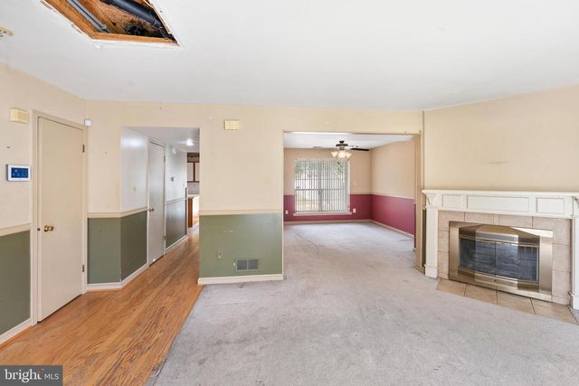 5 GLENN ALPINE CT, Clementon, NJ 08021