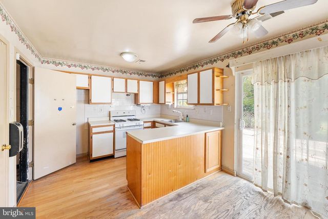 5 GLENN ALPINE CT, Clementon, NJ 08021