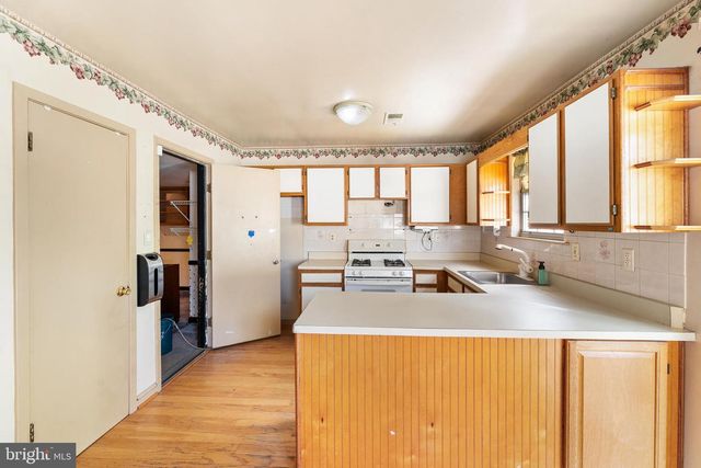 5 GLENN ALPINE CT, Clementon, NJ 08021
