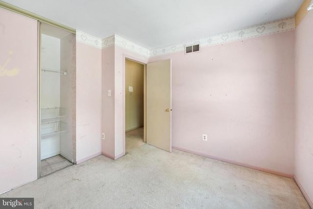 5 GLENN ALPINE CT, Clementon, NJ 08021