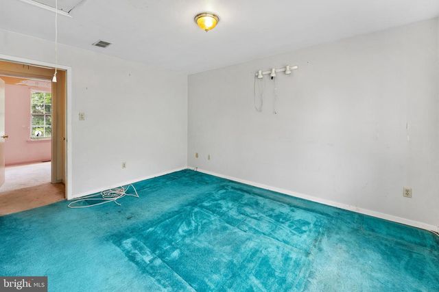 5 GLENN ALPINE CT, Clementon, NJ 08021