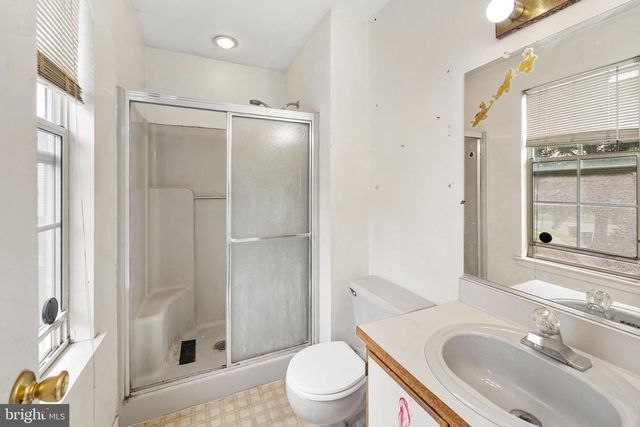 5 GLENN ALPINE CT, Clementon, NJ 08021