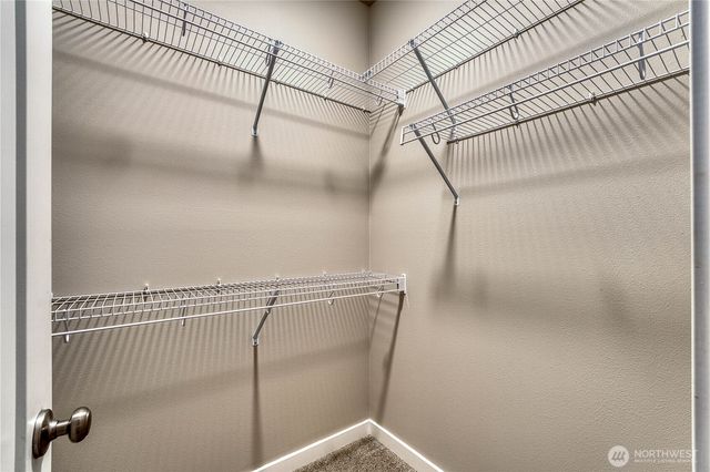 26787 Red Maple Lane NE, Kingston, WA 98346