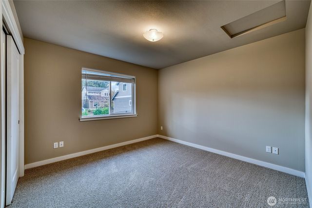 26787 Red Maple Lane NE, Kingston, WA 98346