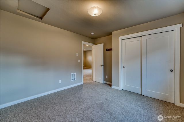 26787 Red Maple Lane NE, Kingston, WA 98346