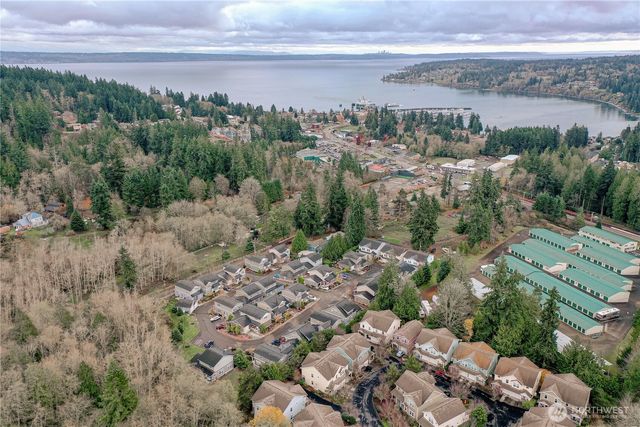 26787 Red Maple Lane NE, Kingston, WA 98346