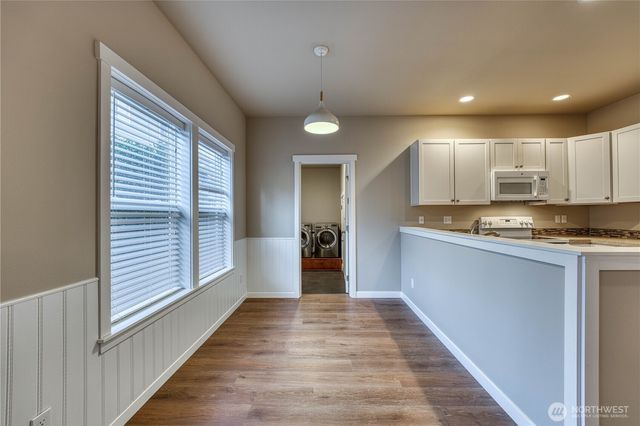 26787 Red Maple Lane NE, Kingston, WA 98346