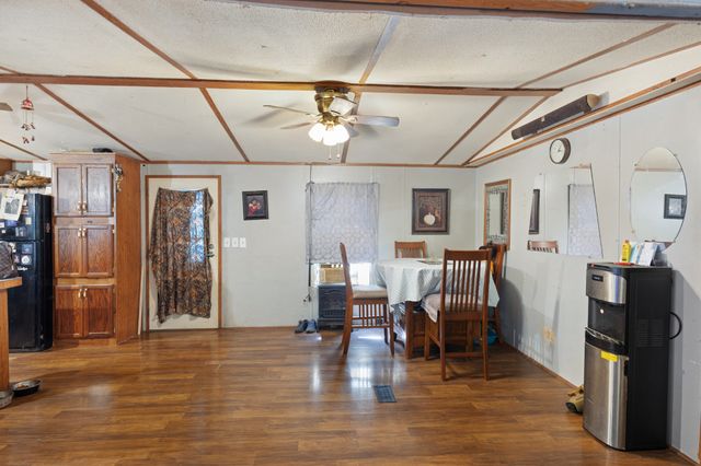 179 Reeves Rd, Hohenwald, TN 38462