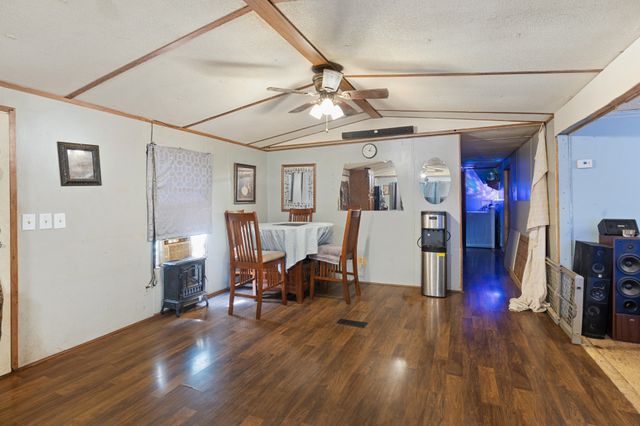 179 Reeves Rd, Hohenwald, TN 38462