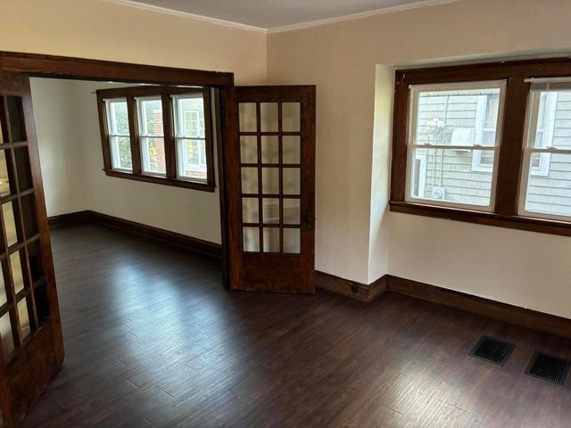 1068 Prospect Avenue, Toledo, OH 43606