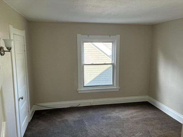 1068 Prospect Avenue, Toledo, OH 43606