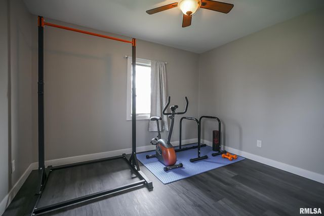 2307 W CINDY Lane, Peoria, IL 61614