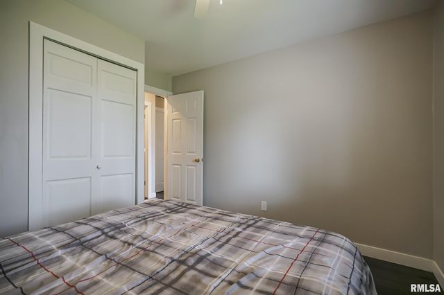 2307 W CINDY Lane, Peoria, IL 61614