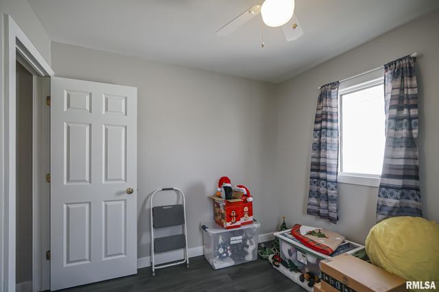 2307 W CINDY Lane, Peoria, IL 61614