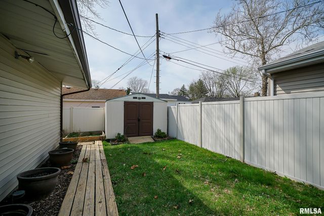 2307 W CINDY Lane, Peoria, IL 61614