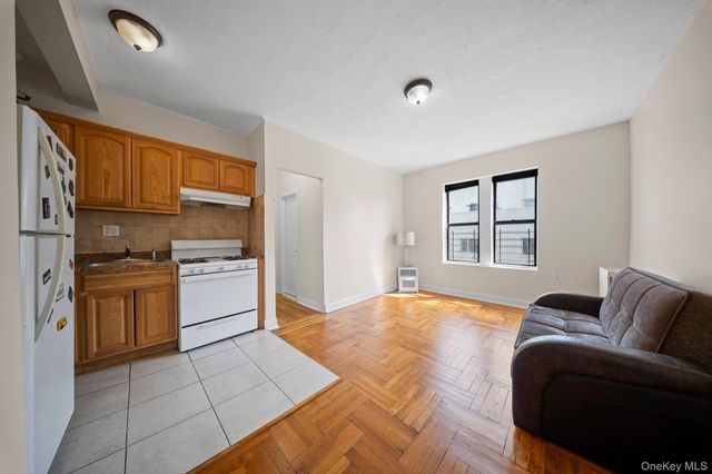 1372 Shakespeare Avenue 4D, Bronx, NY 10452