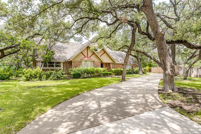 835 Fabulous, San Antonio, TX 78216