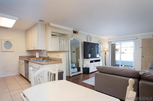 180 Chambers St 4, El Cajon, CA 92020