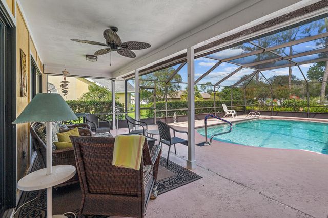 184 Westhampton, Palm Coast, FL 32164