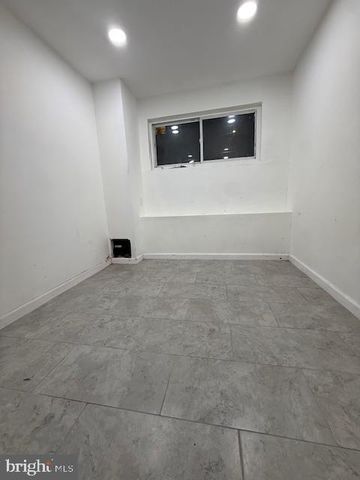 4806 C ST, Philadelphia, PA 19120