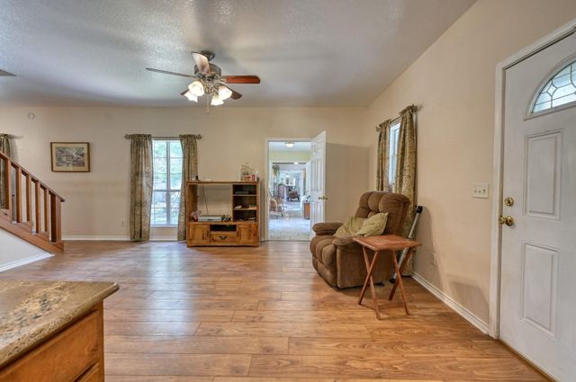 5248 Fm 457, Bay City, TX 77414