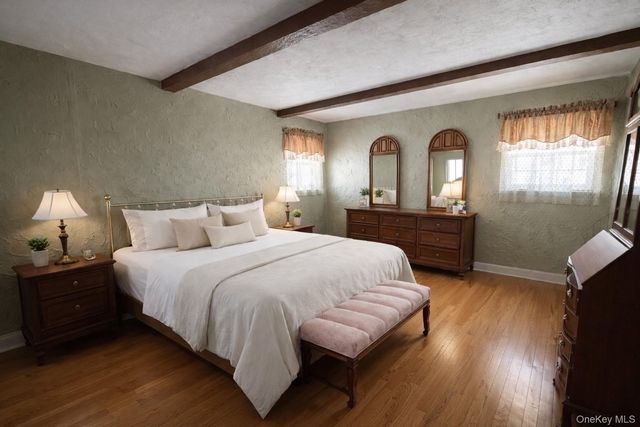 15 Palm Street, Selden, NY 11784