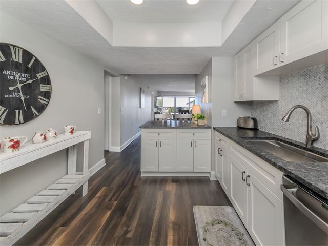 700 GOLDEN BEACH BOULEVARD 236, Venice, FL 34285