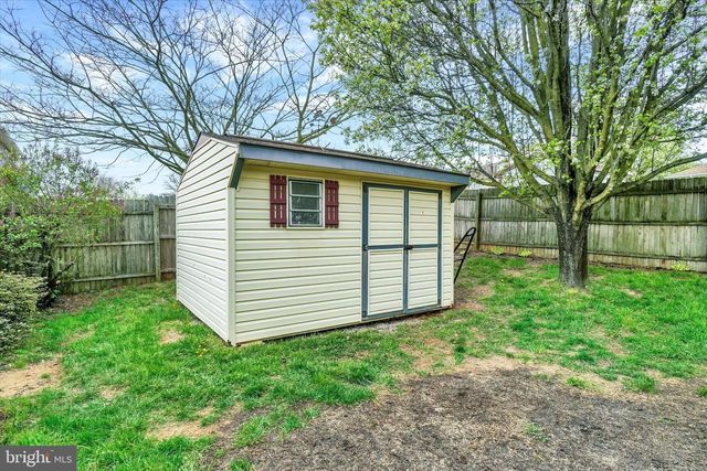 103 OVERVIEW CIR E, Red Lion, PA 17356