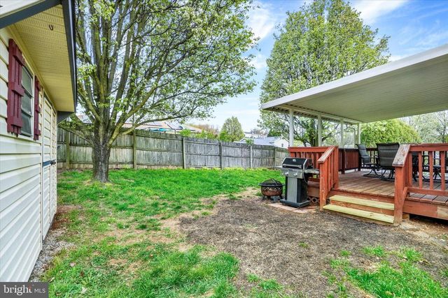 103 OVERVIEW CIR E, Red Lion, PA 17356