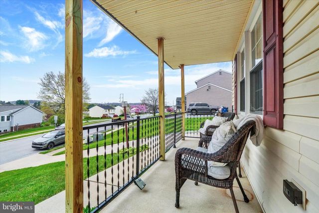 103 OVERVIEW CIR E, Red Lion, PA 17356
