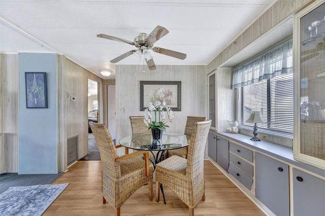 129 E SAINT LUCIA LOOP, Apollo Beach, FL 33572